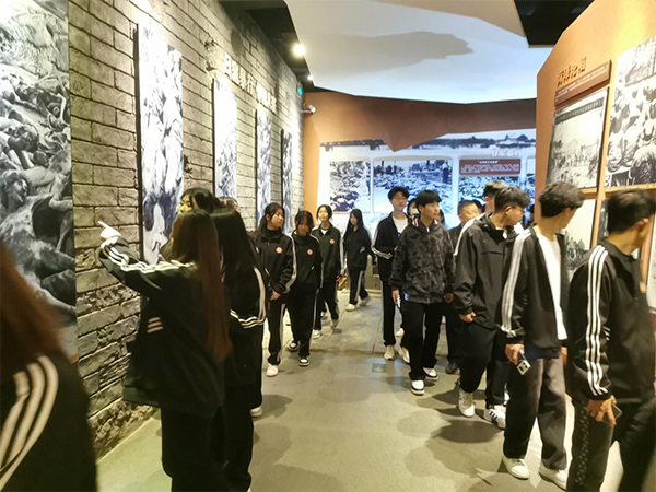 开云网页版开展清明祭英烈主题活动