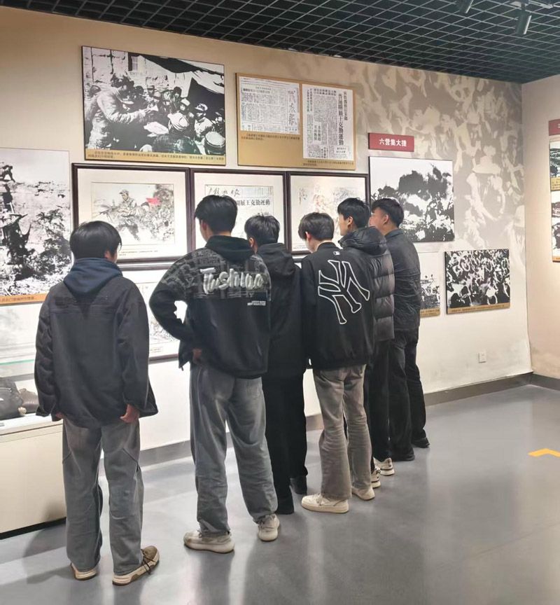 “缅怀英烈  致敬英雄” ——开云网页版走进冀鲁豫边区纪念馆