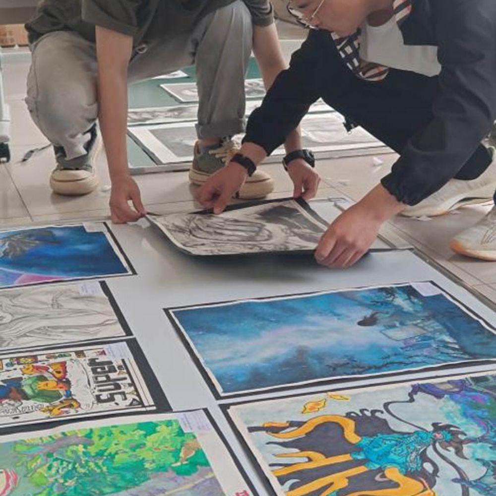 山东省菏泽艺校学校“青春绘梦 绽放艺彩”美术作品展