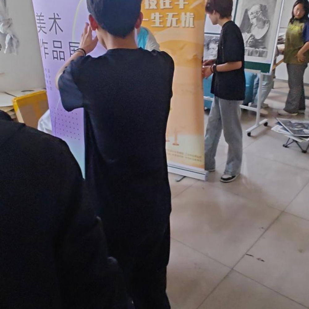 山东省菏泽艺校学校“青春绘梦 绽放艺彩”美术作品展