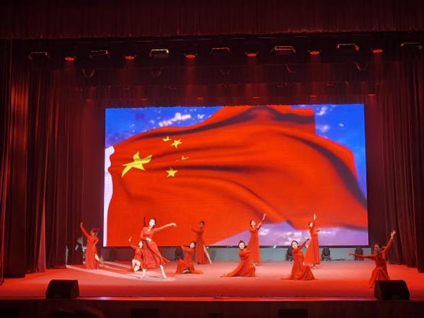 舞影翩跹展芳华｜开云网页版舞蹈表演专业教学汇报演出圆满落幕！