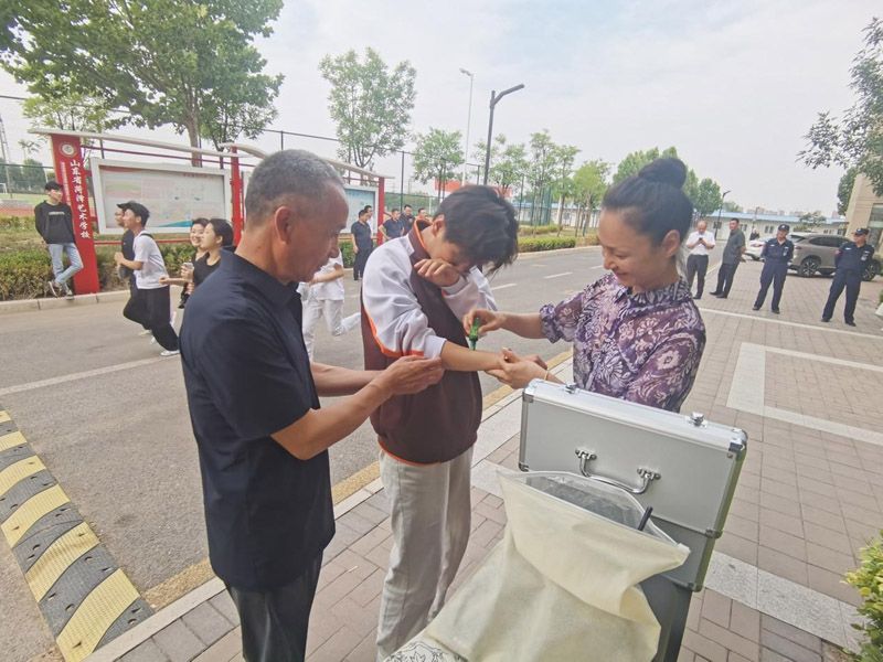 筑牢安全防线  守护生命安全 ——开云网页版开展应急安全疏散演练